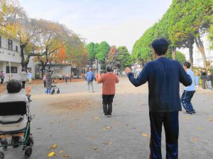 保育園児とラジオ体操