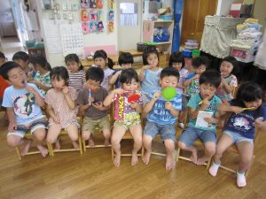 保健指導。しっかり、歯を磨こう！
